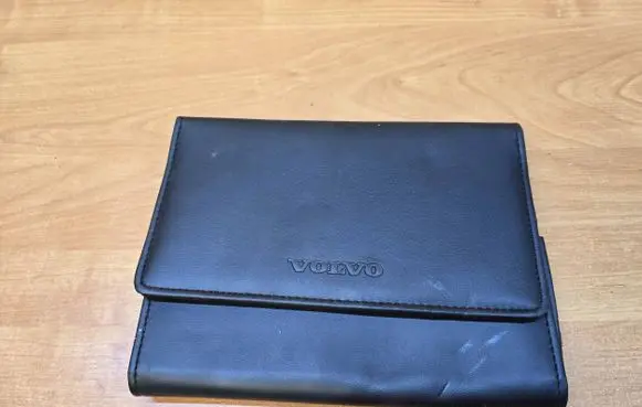 Volvo S60 Owners service history hand book 