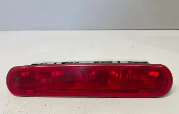 Fiat Doblo Third/center stoplight