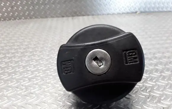 Opel Combo C Fuel tank filler cap 