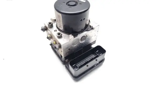 Land Rover Freelander 2 - LR2 ABS Pump 6G9N-2C405-DG 10.0926-3205.3 A426G