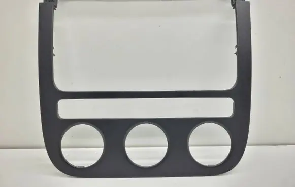 Volkswagen Golf V Panel trim