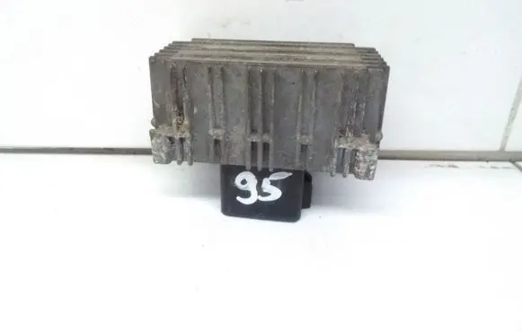 Saab 9-5 Glow plug pre-heat relay 51299008 09132691