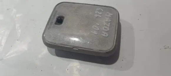 Mazda 626 Front seat light