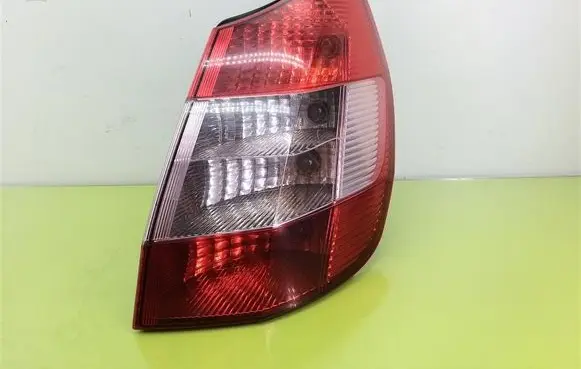 Renault Scenic II - Grand scenic II Rear/tail lights 2SK0086590275