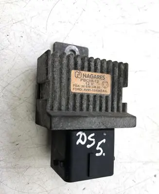Citroen DS5 Glow plug pre-heat relay 9663824880