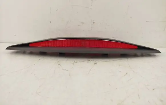 Renault Megane II Third/center stoplight 20042007 8200175535 12668F