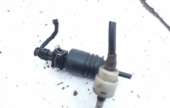 Opel Zafira A Windscreen/windshield washer pump