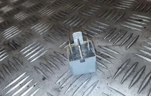 Ford Transit Other relay 4RA00779309
