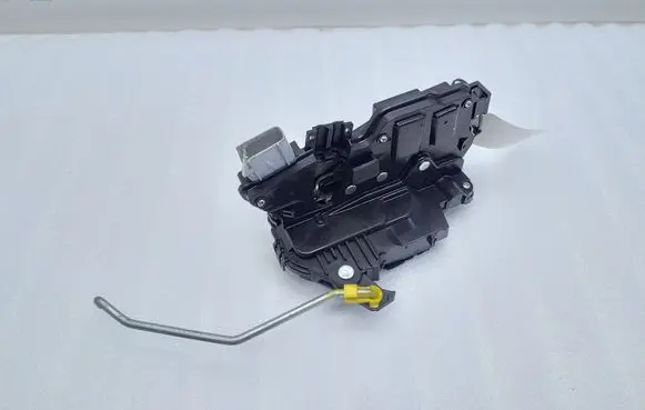 KIA Soul Rear door lock 814102K120