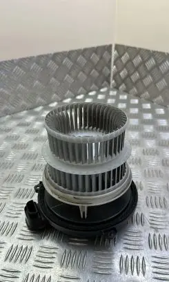 Lexus IS III XE30 Heater fan/blower 5150