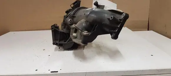 BMW 1 F20 F21 Intake manifold 850640606 8506406 780799106