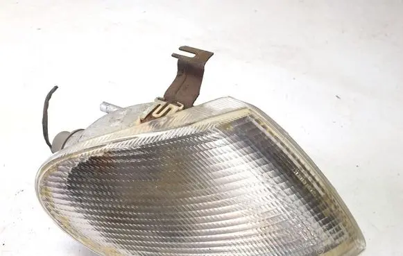 Volkswagen Sharan Front indicator light