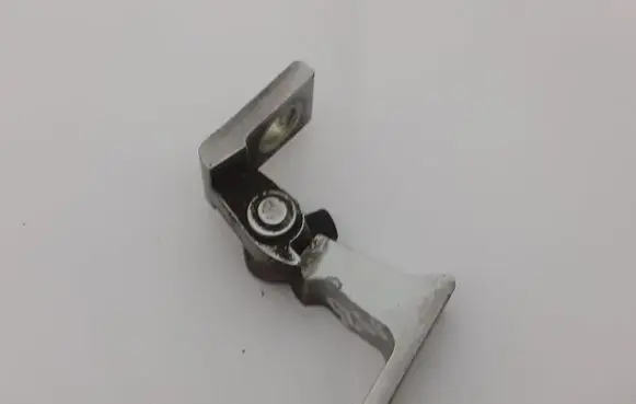 Audi A5 8T 8F Front door upper hinge 8K0831402D