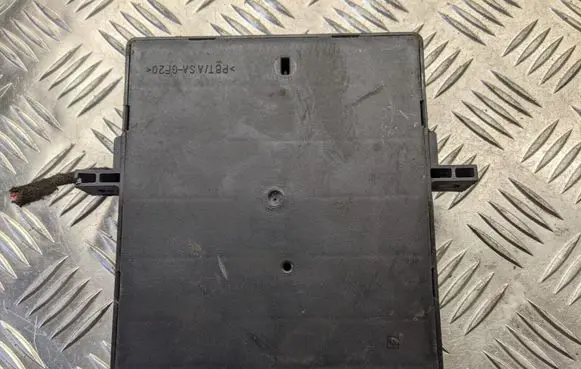 Audi A6 S6 C6 4F Comfort/convenience module 4F0907279
