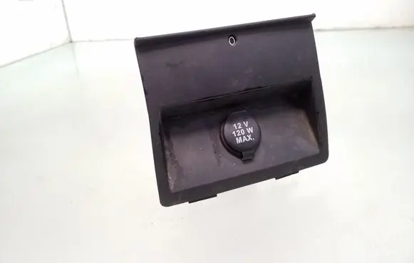 Opel Omega B2 12 V Socket (rear) 24435011