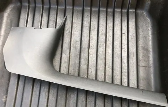 Audi A4 S4 B9 Front sill trim cover 8W1867272