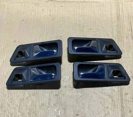 Mercedes-Benz 190 W201 Front door interior handle 2017660264