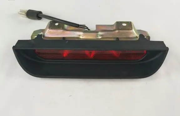Mitsubishi Space Star Third/center stoplight 0996400