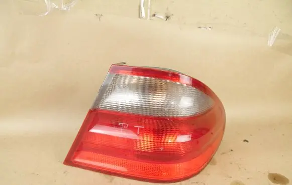 Mercedes-Benz CLK A208 C208 Rear/tail lights 2088200264