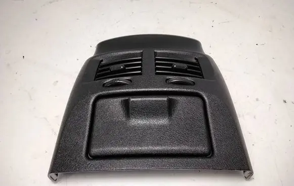 Lexus IS 220D-250-350 Rear air vent grill 1A405006G 7051728