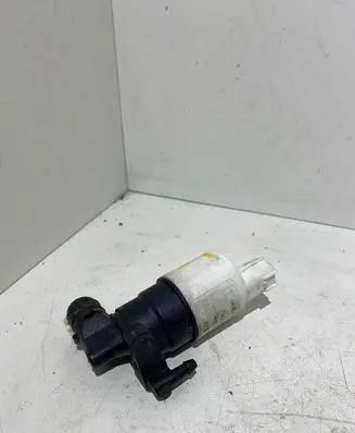 Volvo S60 Windscreen/windshield washer pump BK2117K624BA AV6117K624AA