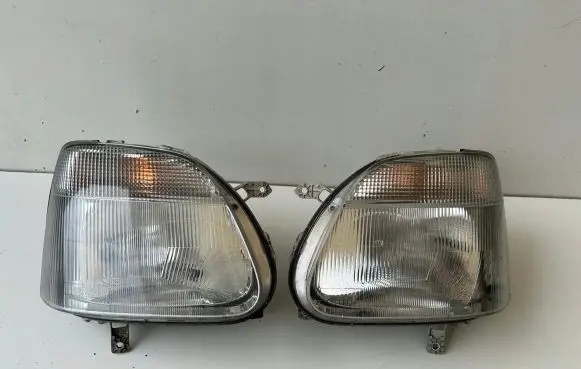 Opel Agila A Headlights/headlamps set 3530083E00