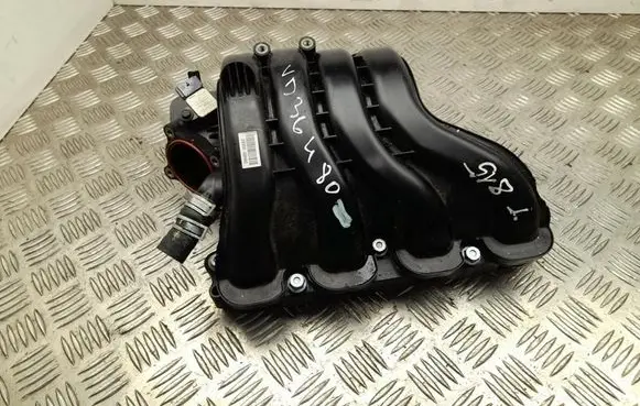 Hyundai Kona II Intake manifold 2830008HA0
