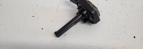 Audi A6 S6 C6 4F Oil level sensor 6PR00807905 06E907660