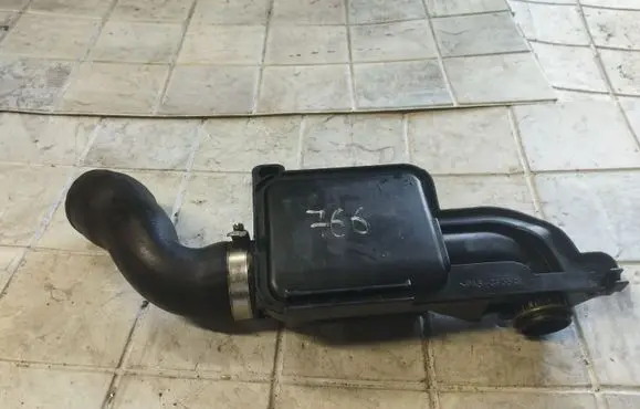 Peugeot 206 Breather/breather pipe/hose 9650712480E4 9647507680