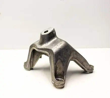 Porsche Macan (95B) Engine mounting bracket 95B199307A