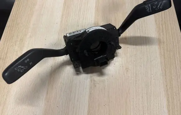 Seat Ibiza IV (6J,6P) Wiper turn signal indicator stalk/switch 7H0953503GF