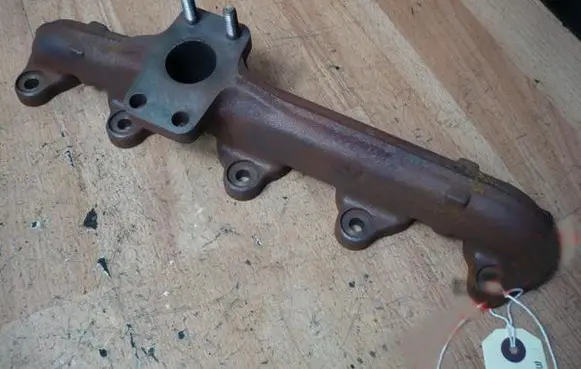 Mazda 2 Exhaust manifold