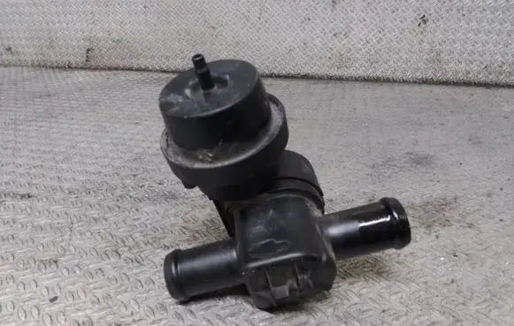 Audi A4 S4 B8 8K Coolant heater control valve 1J0819809