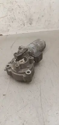 BMW X3 E83 Gearbox-reducer motor 8473227771 13774410 0130008507