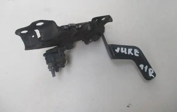 Nissan Juke I F15 Engine bonnet/hood lock/catch
