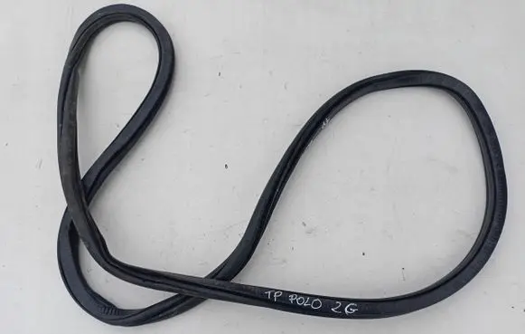 Volkswagen Polo VI Rubber seal loading door 2G6867914C