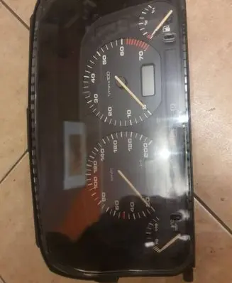 Volkswagen Golf III Speedometer (instrument cluster) 1h6919033a
