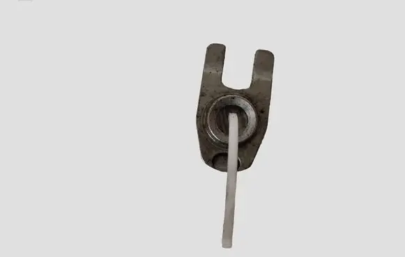 Renault Megane III Fuel Injector clamp holder