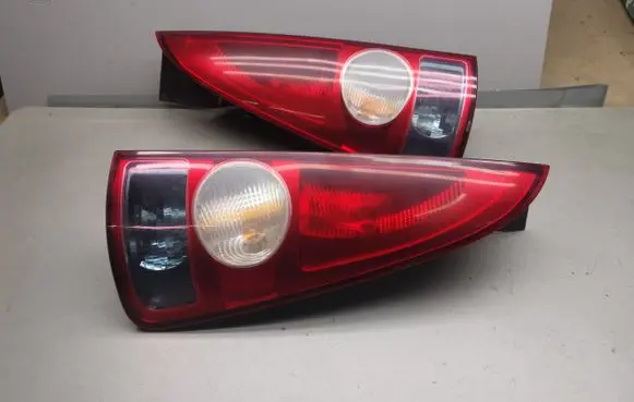 Renault Espace - Grand espace IV Rear/tail lights set 8200027152 8200027153