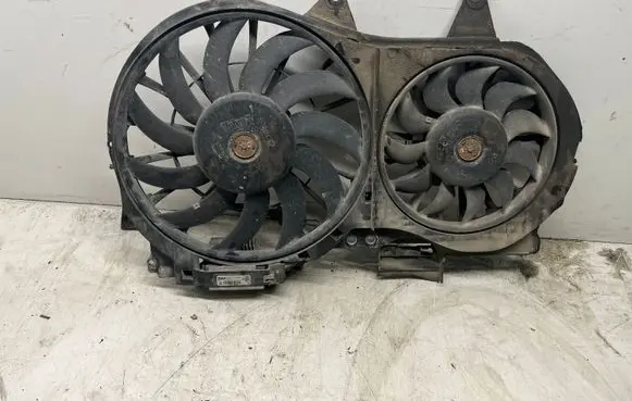 Audi A4 S4 B7 8E 8H Electric radiator cooling fan 870669Z