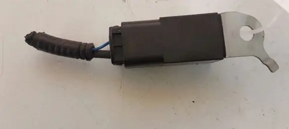 Toyota Avensis T270 Other relay 9098004179