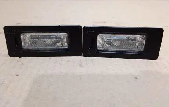 Number plate light