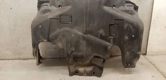 Subaru Legacy Engine splash shield/under tray 