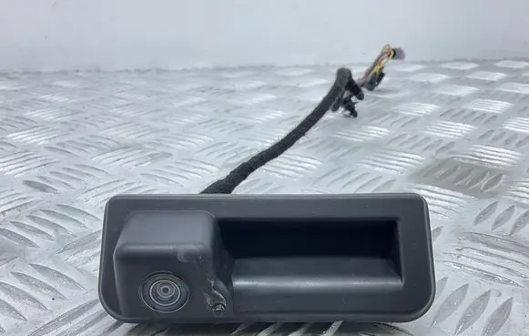Skoda Kamiq Tailgate handle with camera 658827566