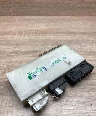 BMW 5 E39 Comfort/convenience module 8381962 5DK00704726 WithPlug