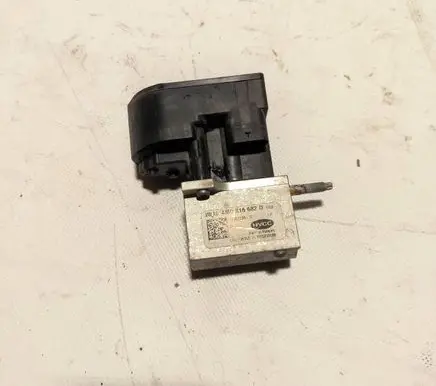 Volkswagen e-Golf Air conditioning (A/C) expansion valve 4M0816682D