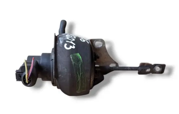 Volkswagen Golf Plus Turbo solenoid valve 03L253016T