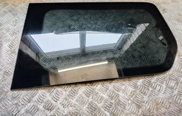 Ford Grand Tourneo Connect Rear side window DT11V29751H