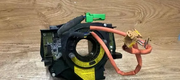 Volvo C30 Airbag slip ring squib (SRS ring) P31313107