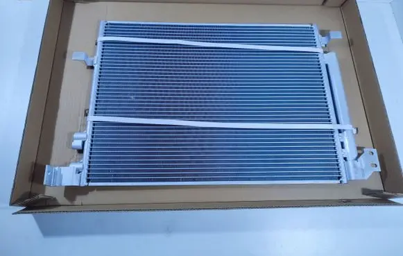 Chevrolet Camaro A/C cooling radiator (condenser) 22966150 23452331